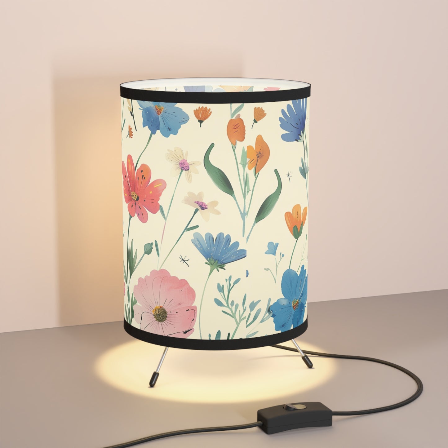 Floral Tripod Lamp with High-Res Printed Shade - Brighten Up Your Space!